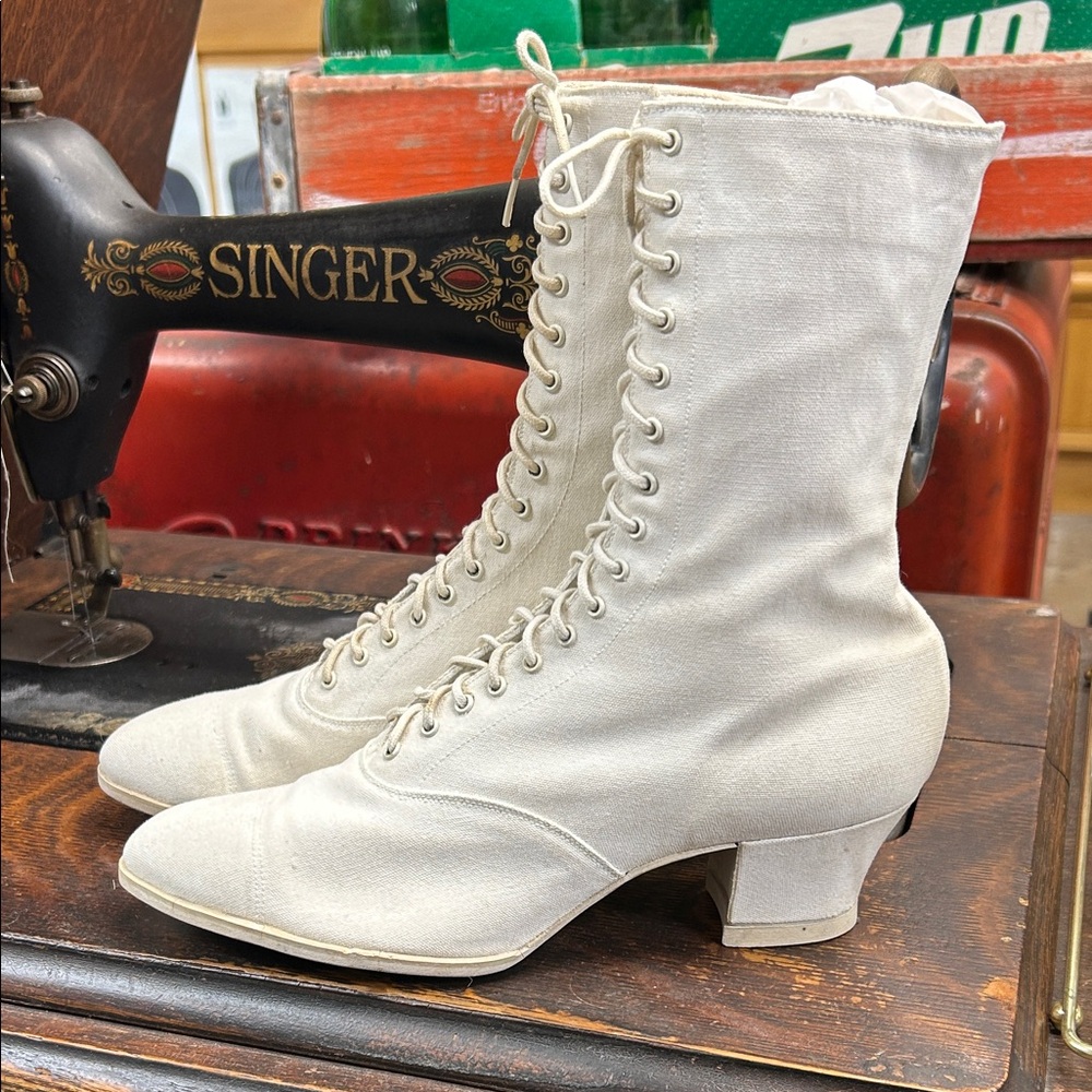 Vintage Keds Victorian White Lace-Up Boots Unworn